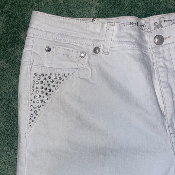 Style & Co. Premium Jeans White Capris size 16 - Picture 3 of 8